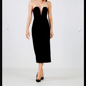 BCBGMAXAZRIA little black dress. NWT. Size 14